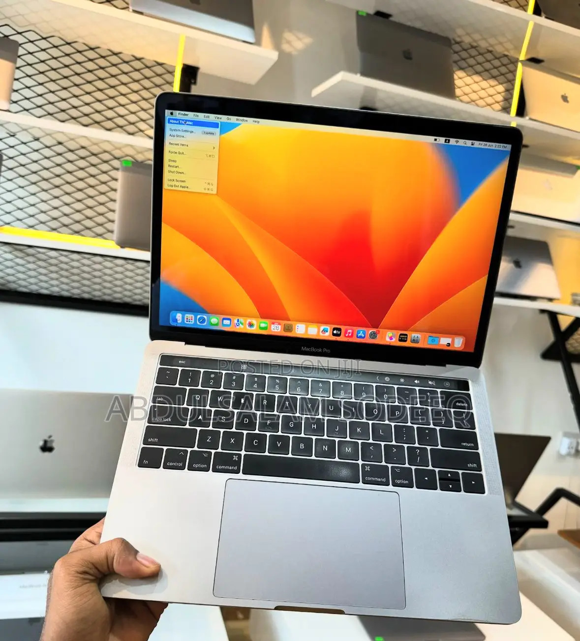 Laptop Apple MacBook 2020 8GB Intel Core I5 SSD 256GB