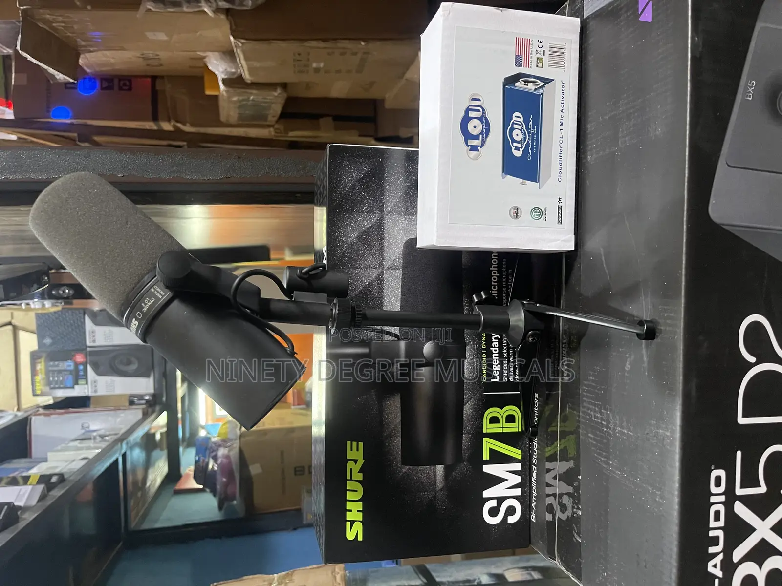 Shure SM7B With Cloud Lifter