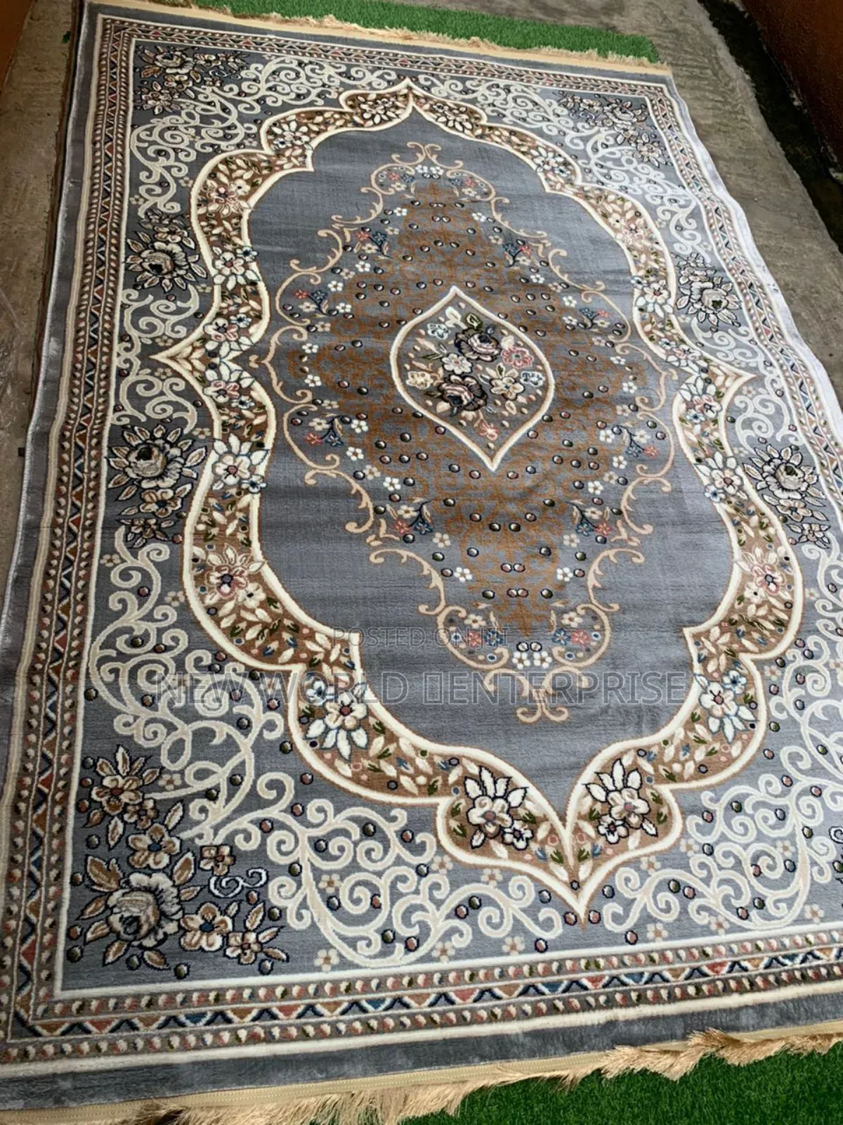 7by10 Feet Modern Turkish Persian Centre Rug