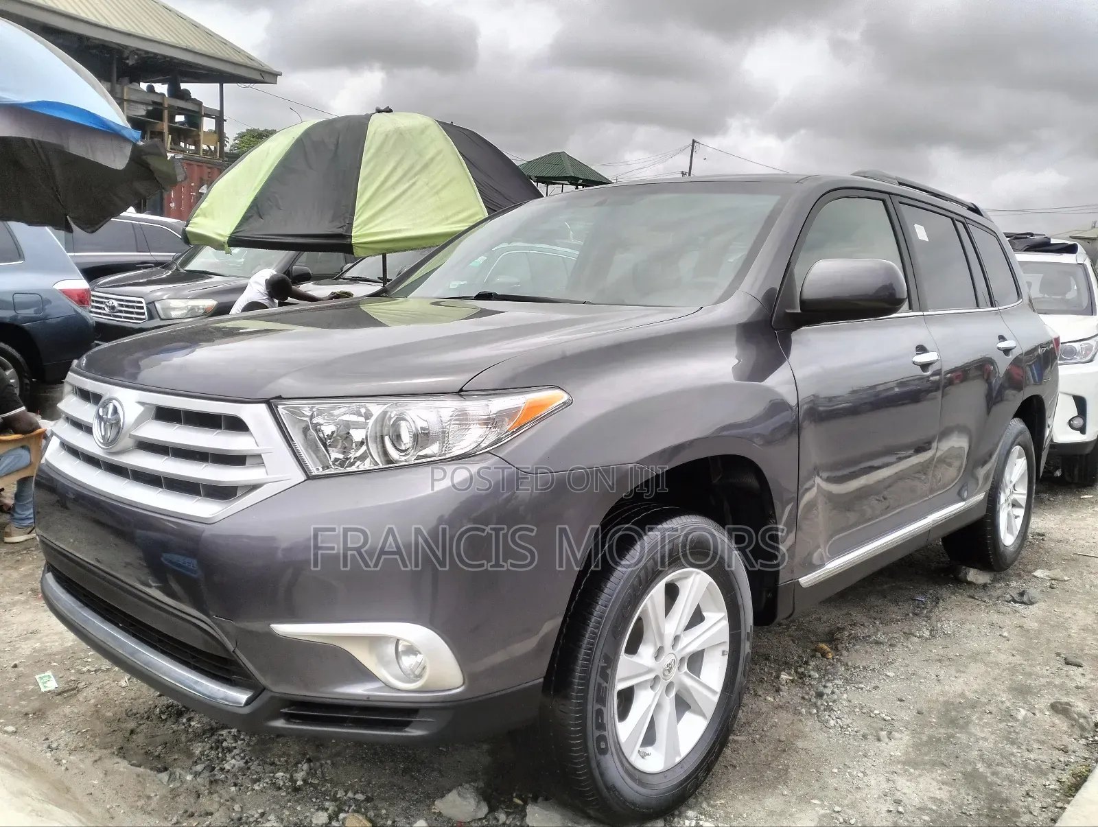 Toyota Highlander 3.5L 4WD 2013 Gray