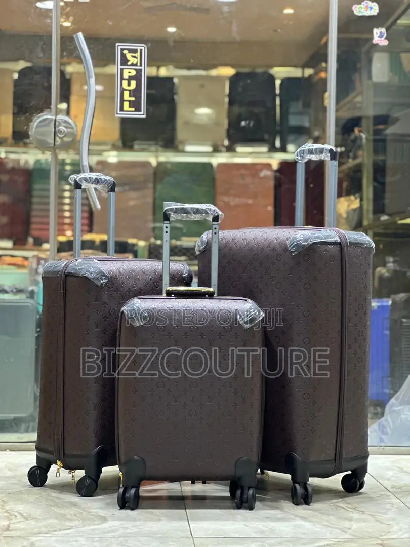 Original Channel Brown Leather Travelling Three Set Box