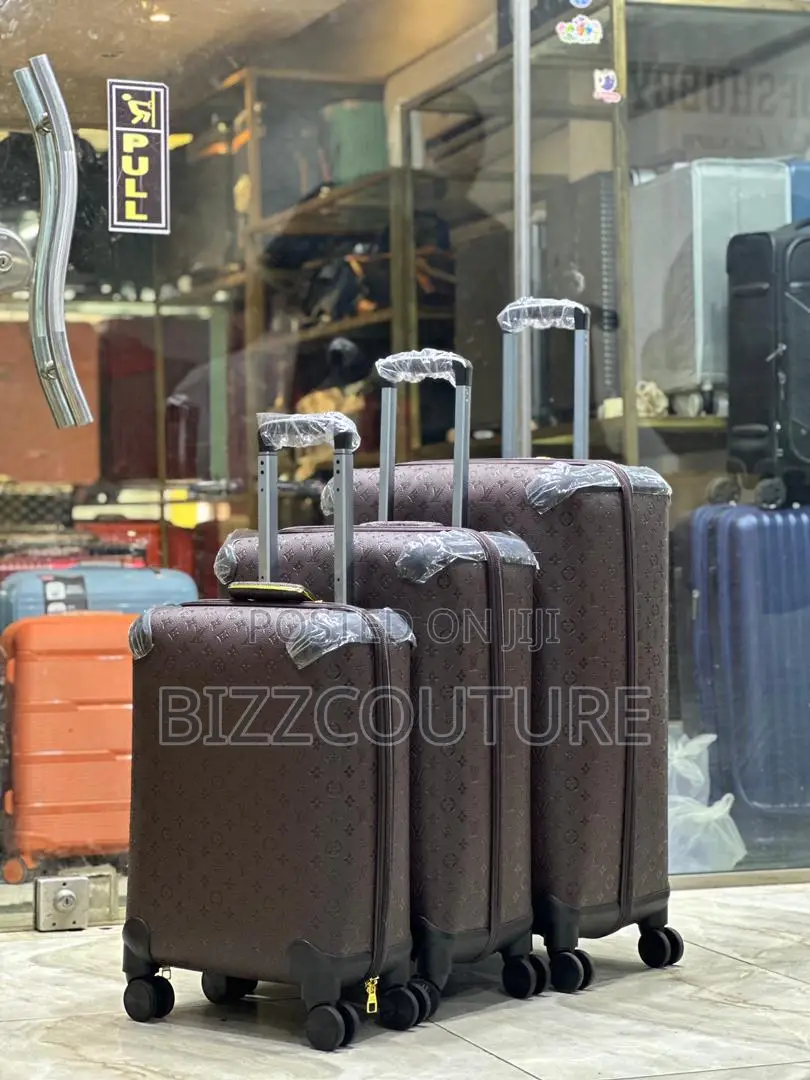 Original Channel Brown Leather Travelling Three Set Box
