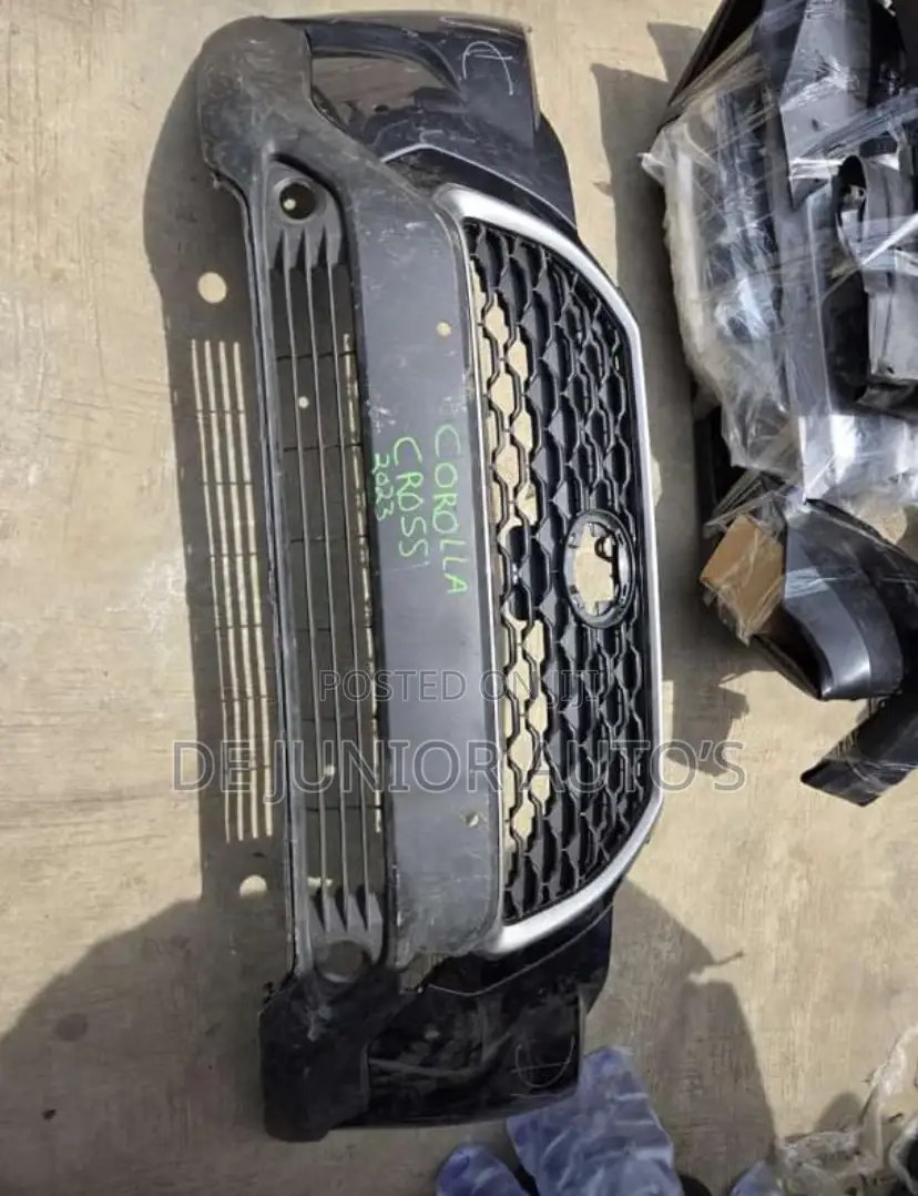 Complete Front Bumper Toyota Corolla Cross 2023