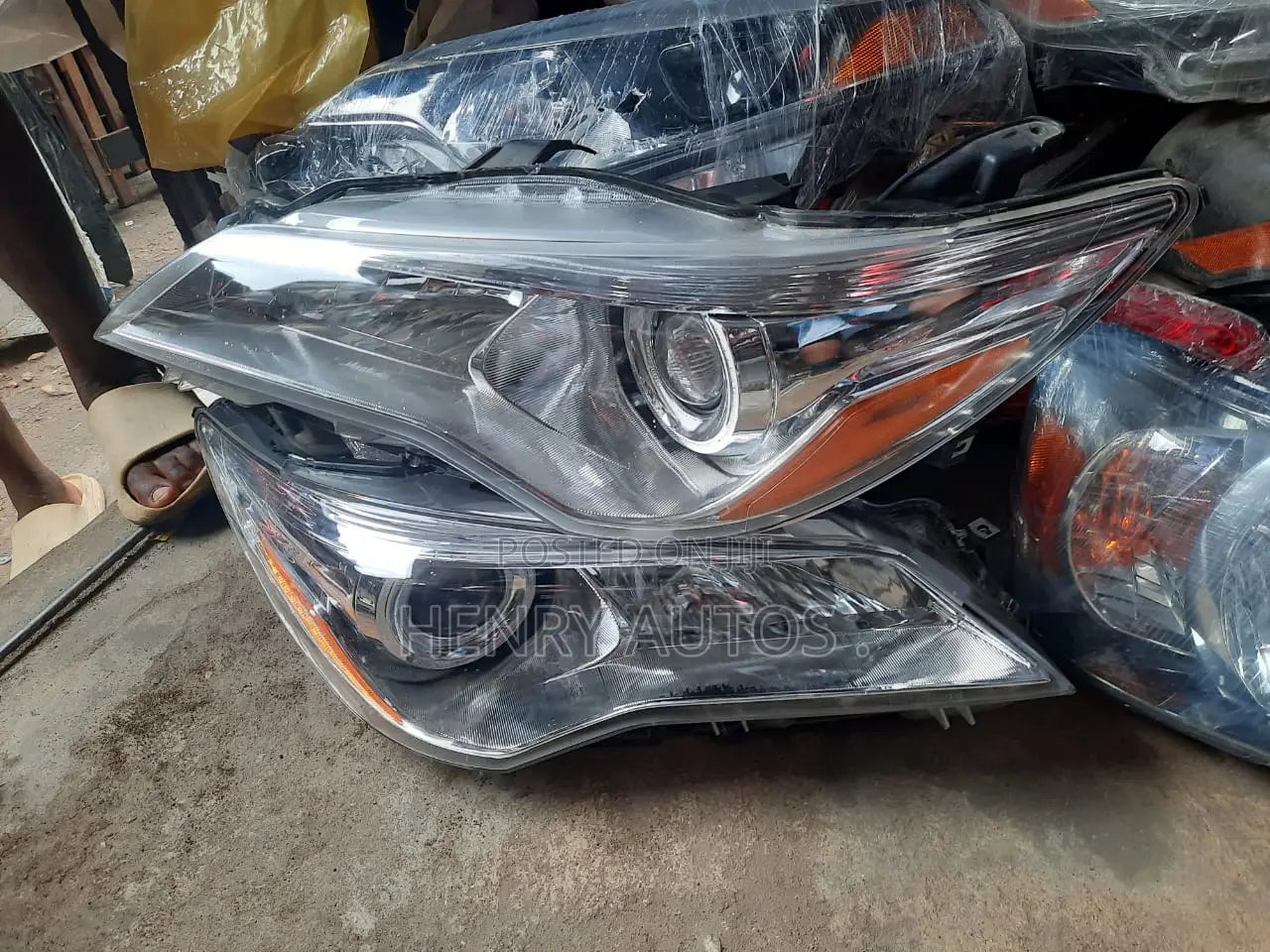 Headlamp Camry 2015 Shinning