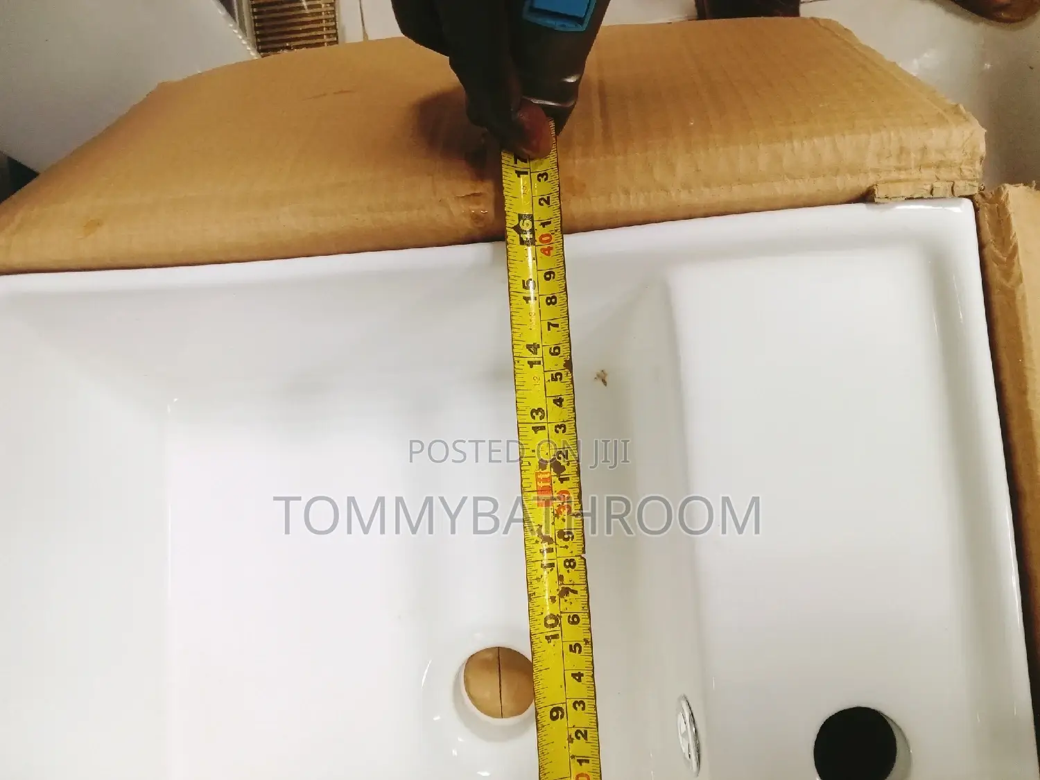 Small Size Ceramic Wash Hand Basin