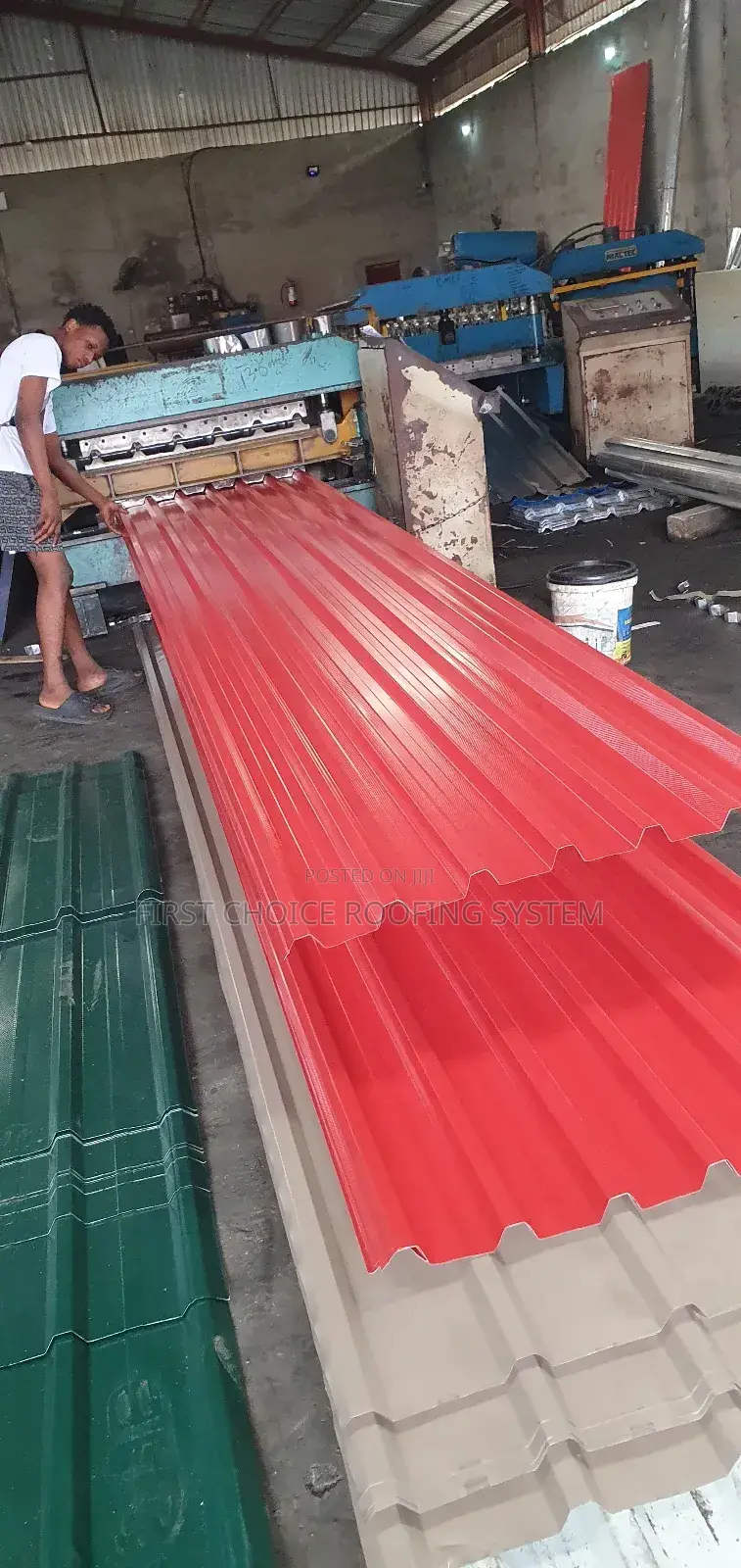 T C Red 0.55 Metral Design Roofing