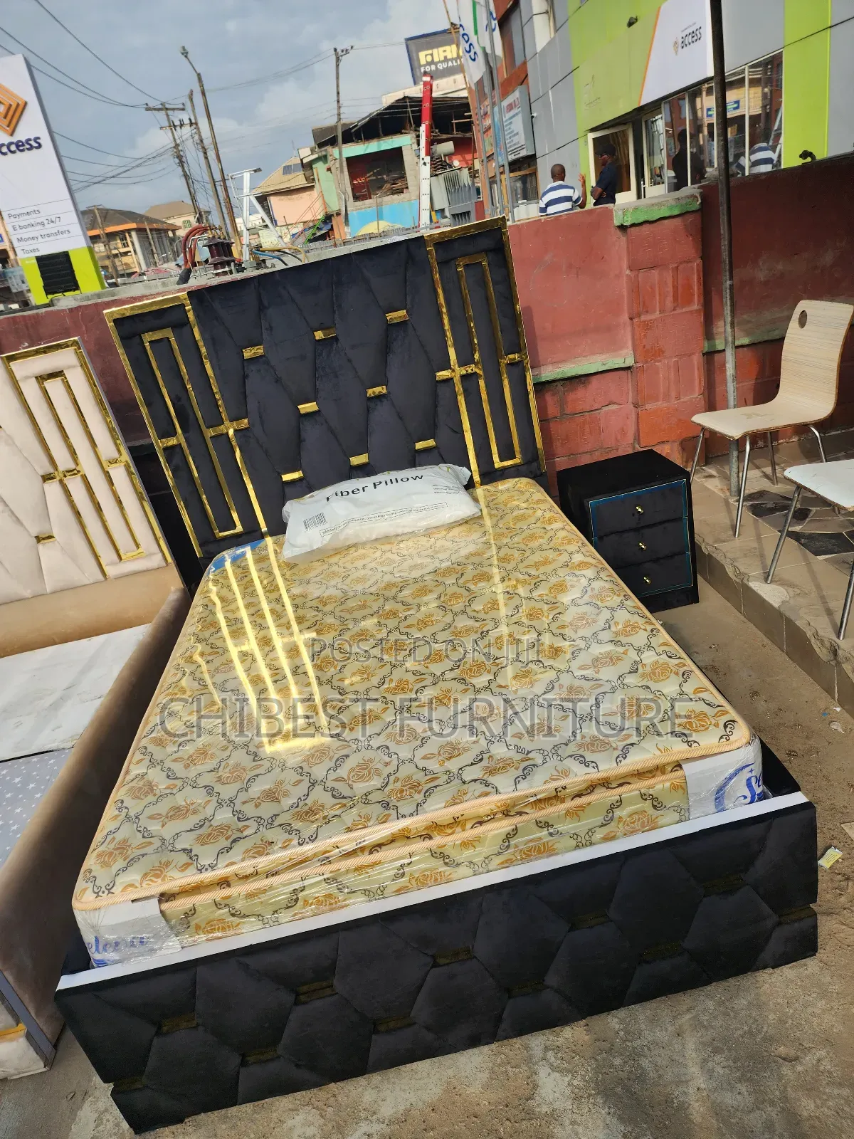 Quality 4.5by6 Upholstery Padded Bed Frame With One Bed Side