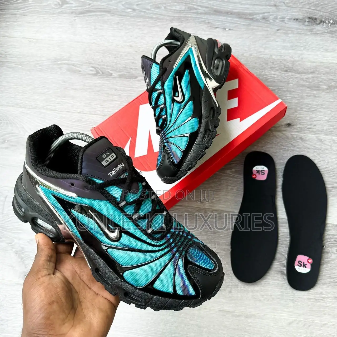 Original Skepta X Nike Air Max Tailwind v Sneakers