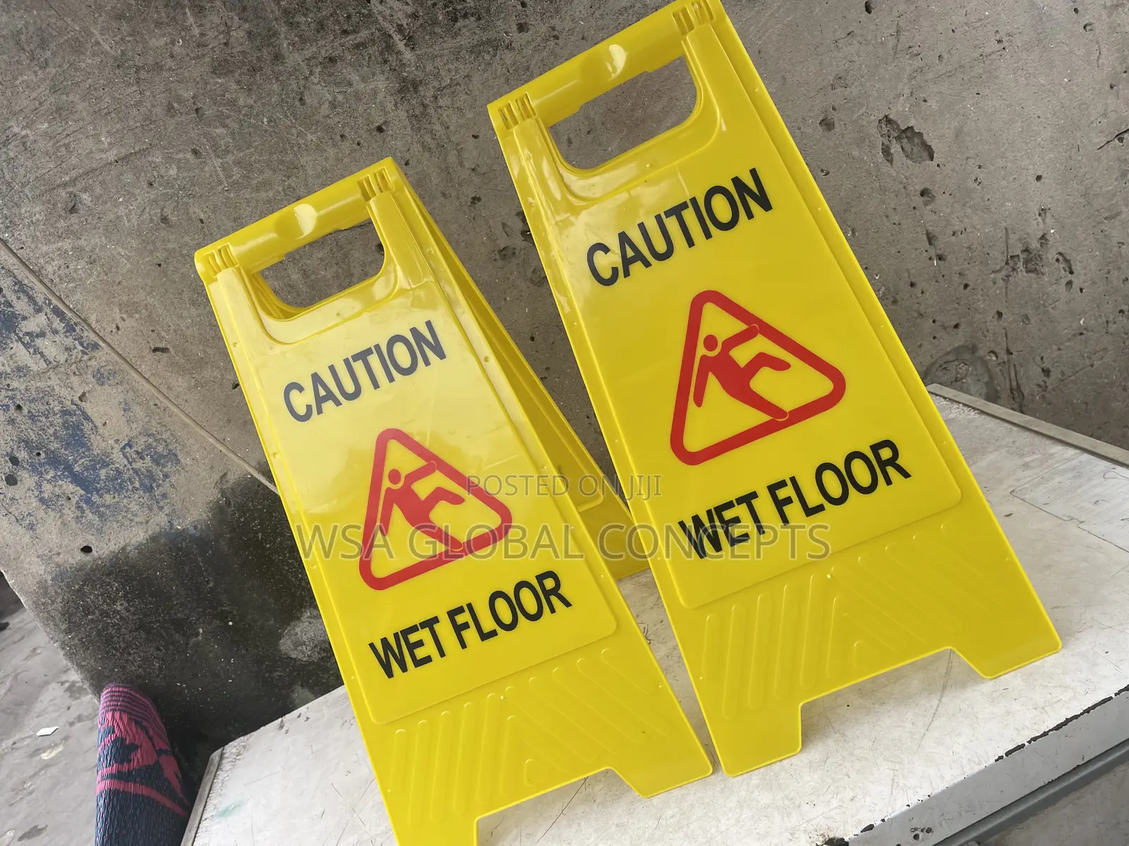 Wet Floor Warning Safety Caution Signage