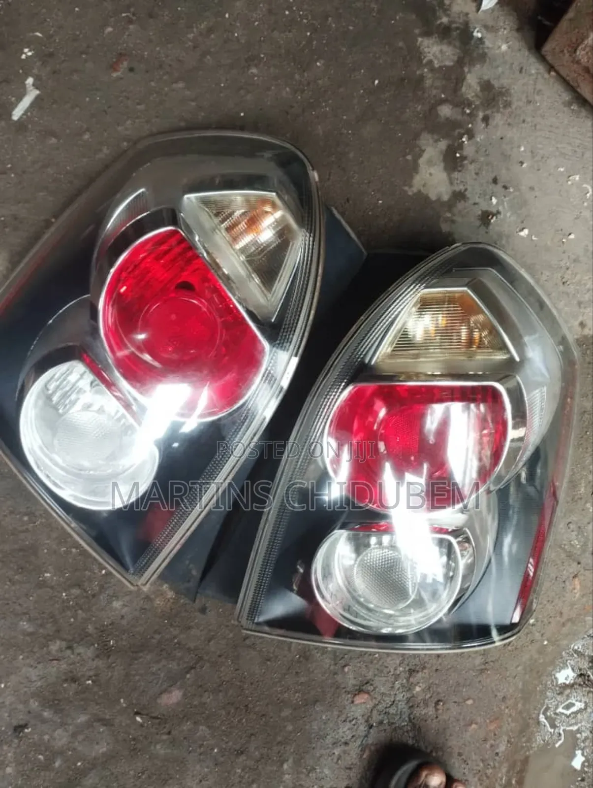 Back Light Pontiac Vibe 2010 Model