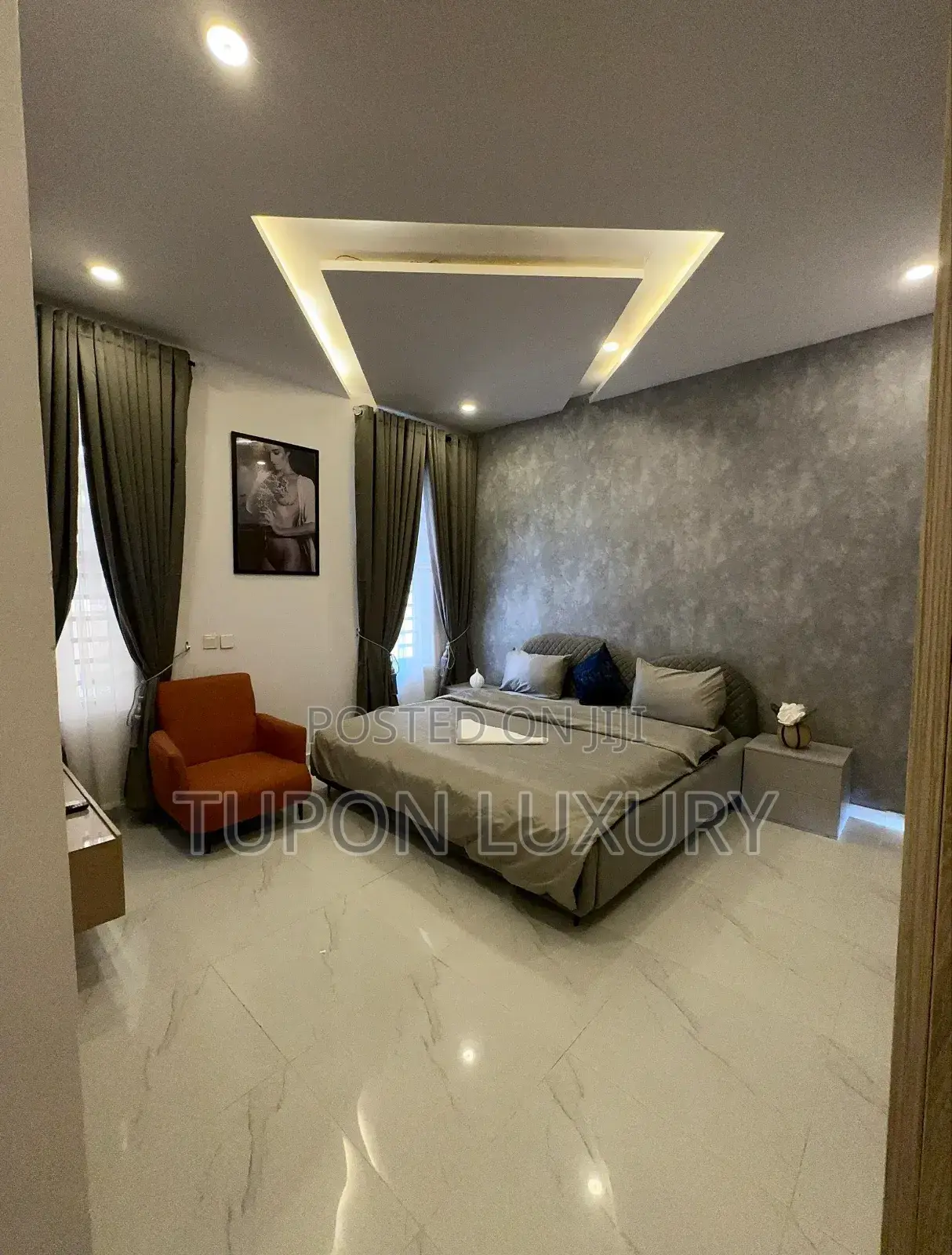2 Bed Apartment With Private Cinema, Bath Tub Ps5