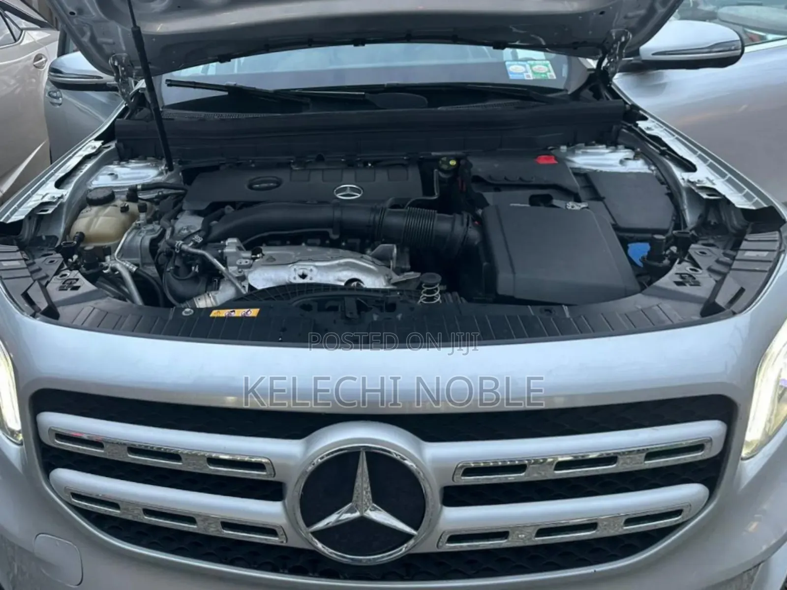 Mercedes-Benz GLB-Class GLB 250 4MATIC 2021 Silver