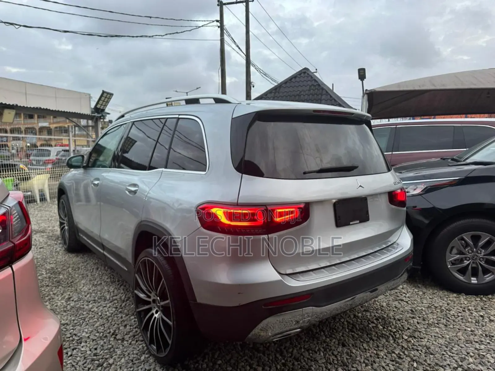 Mercedes-Benz GLB-Class GLB 250 4MATIC 2021 Silver