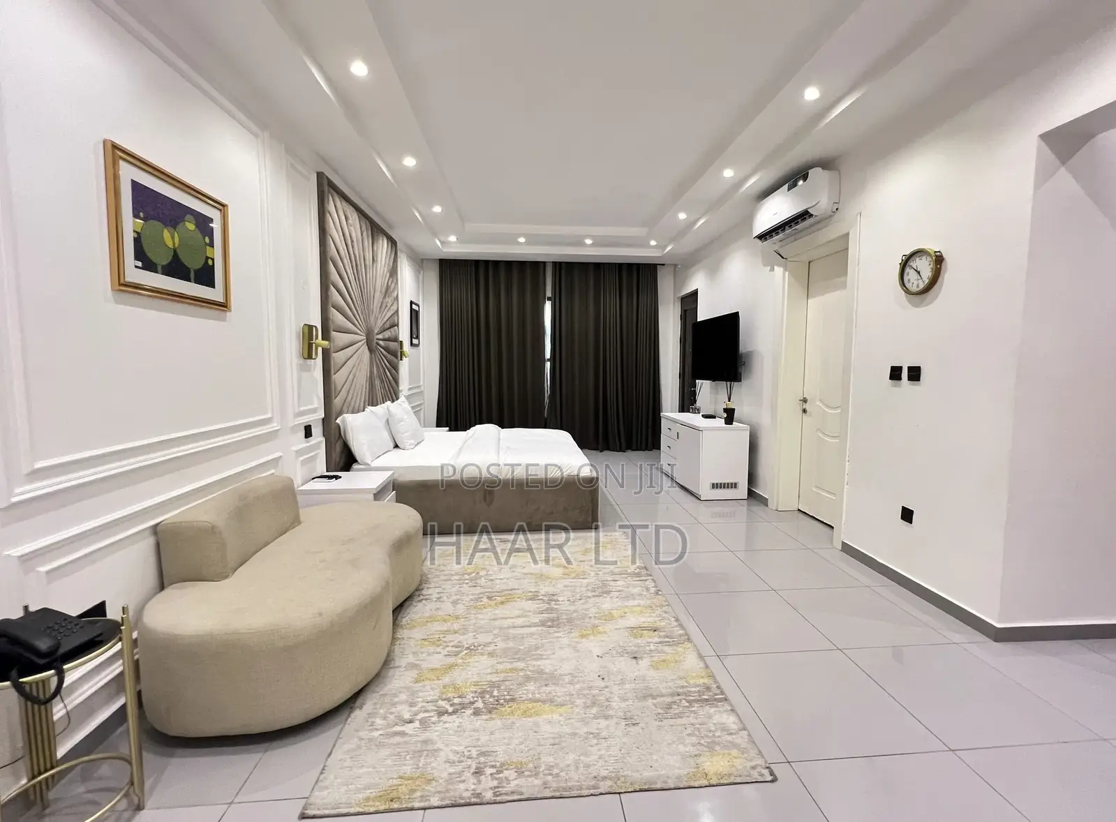 4 Bedroom Waterfront Shortlet