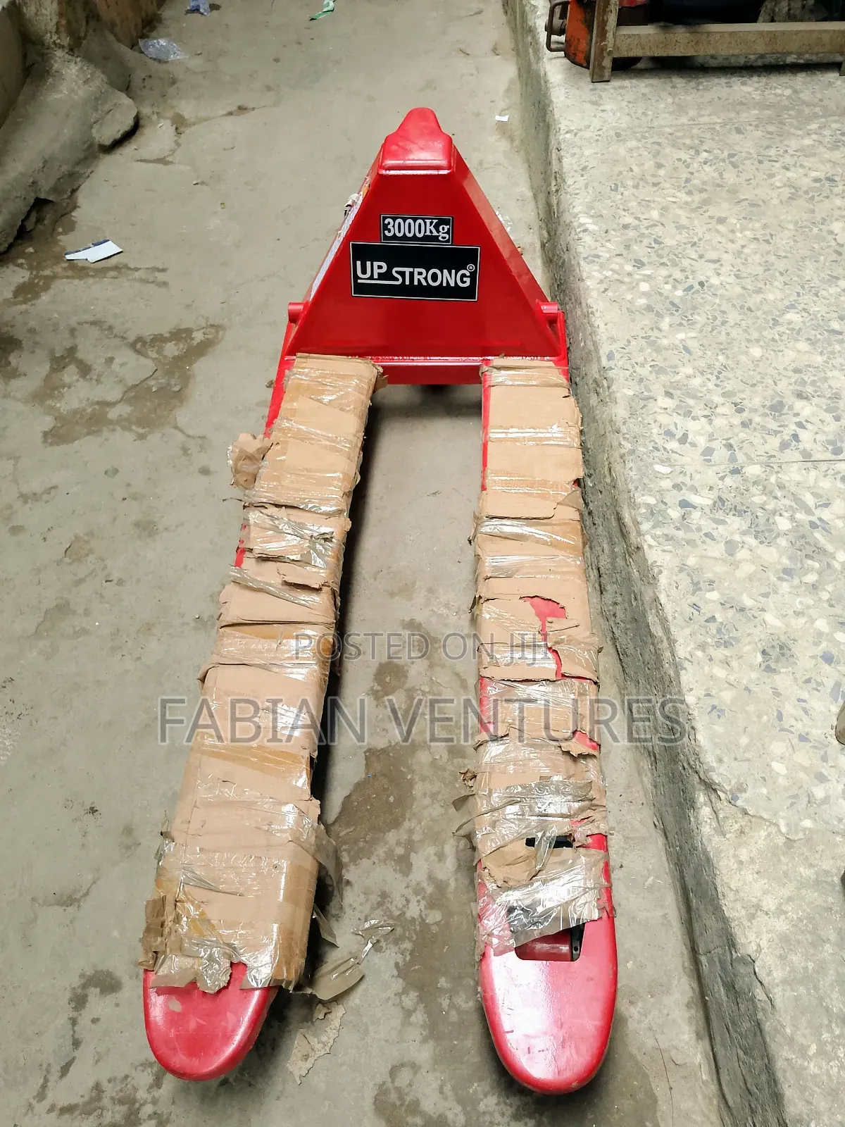 3000kg Pallet Truck High Quality