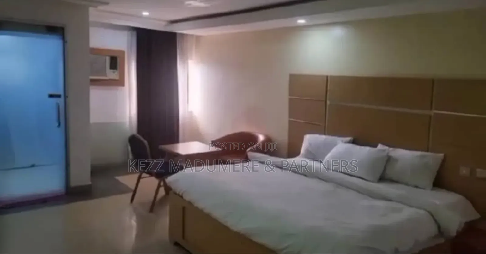 For Sale : 80 Rooms Functional Hotel