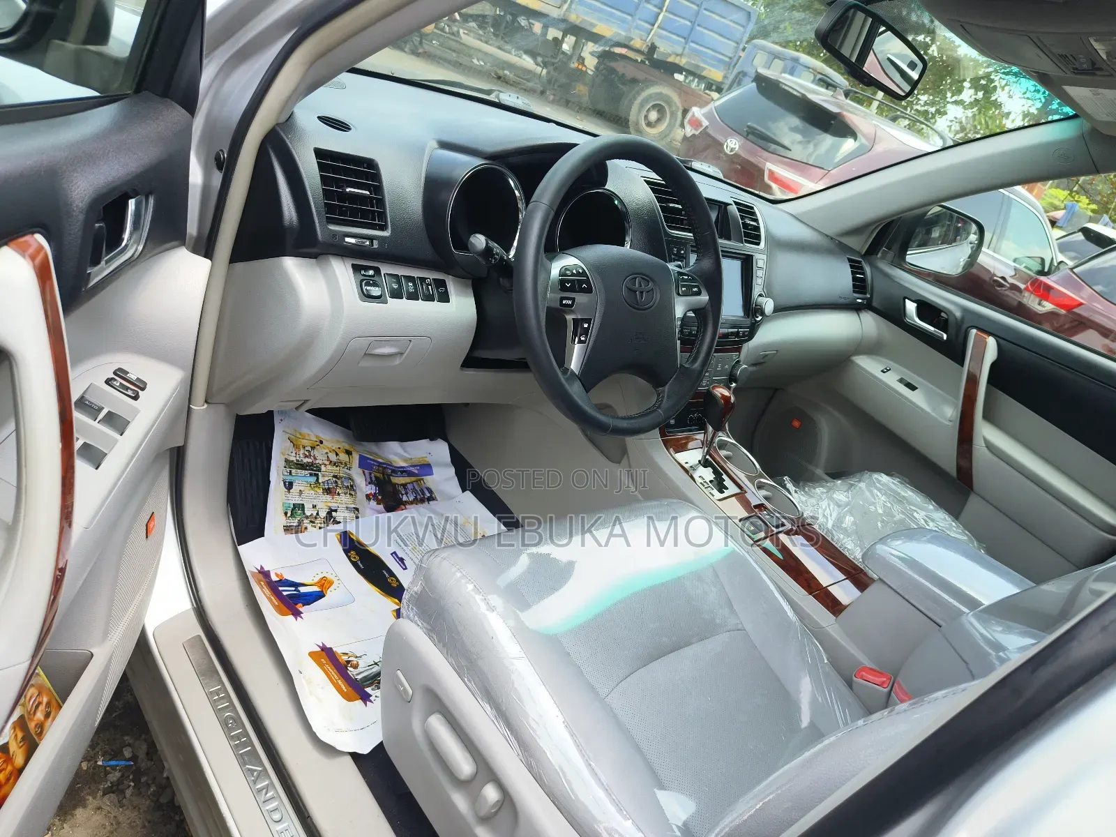 Toyota Highlander Limited 2012 Silver