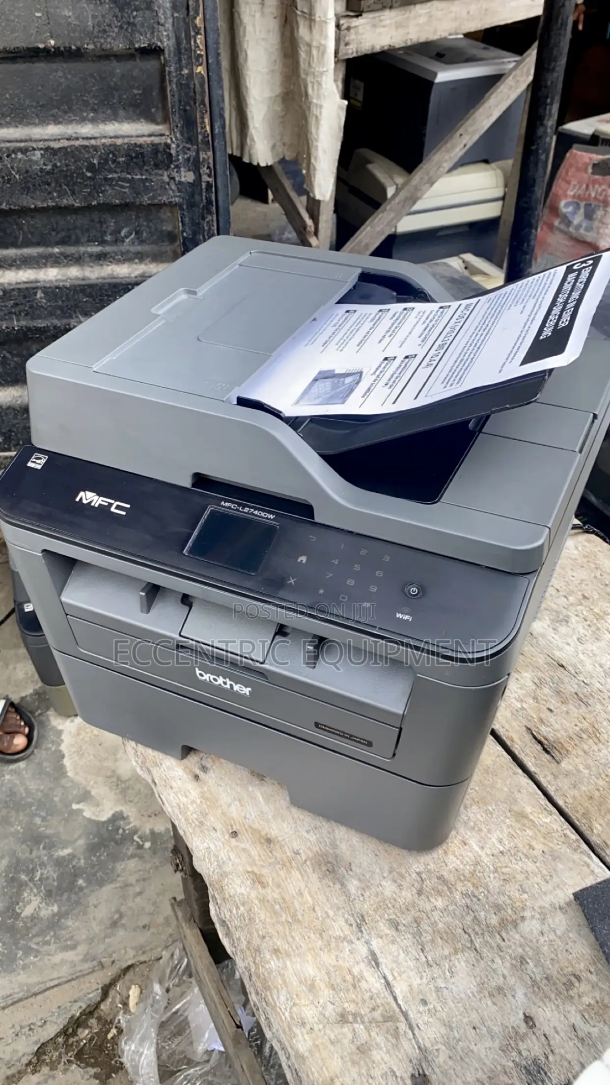 Brother MFC L2700dn Photocopier