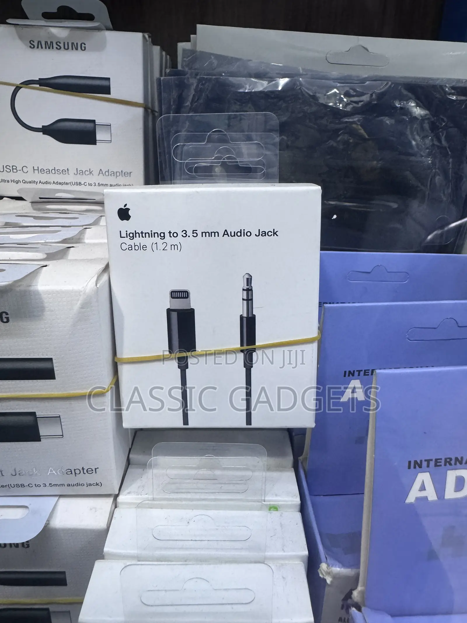 Apple Lightning to 3.5mm Audio Jack 1m Cable