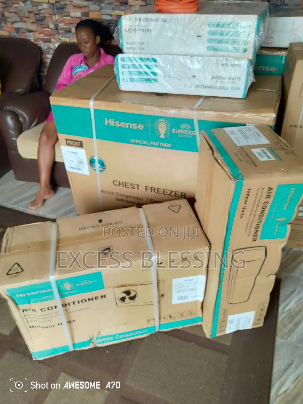 White Hisense 1.5 Horse Power Inverter Ac-as12dk1