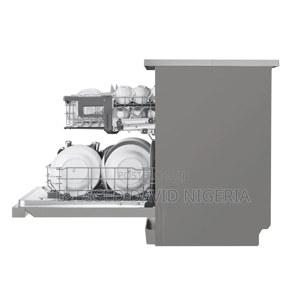 LG Quadwashtm Steam Dishwasher, Fewer Water Spots