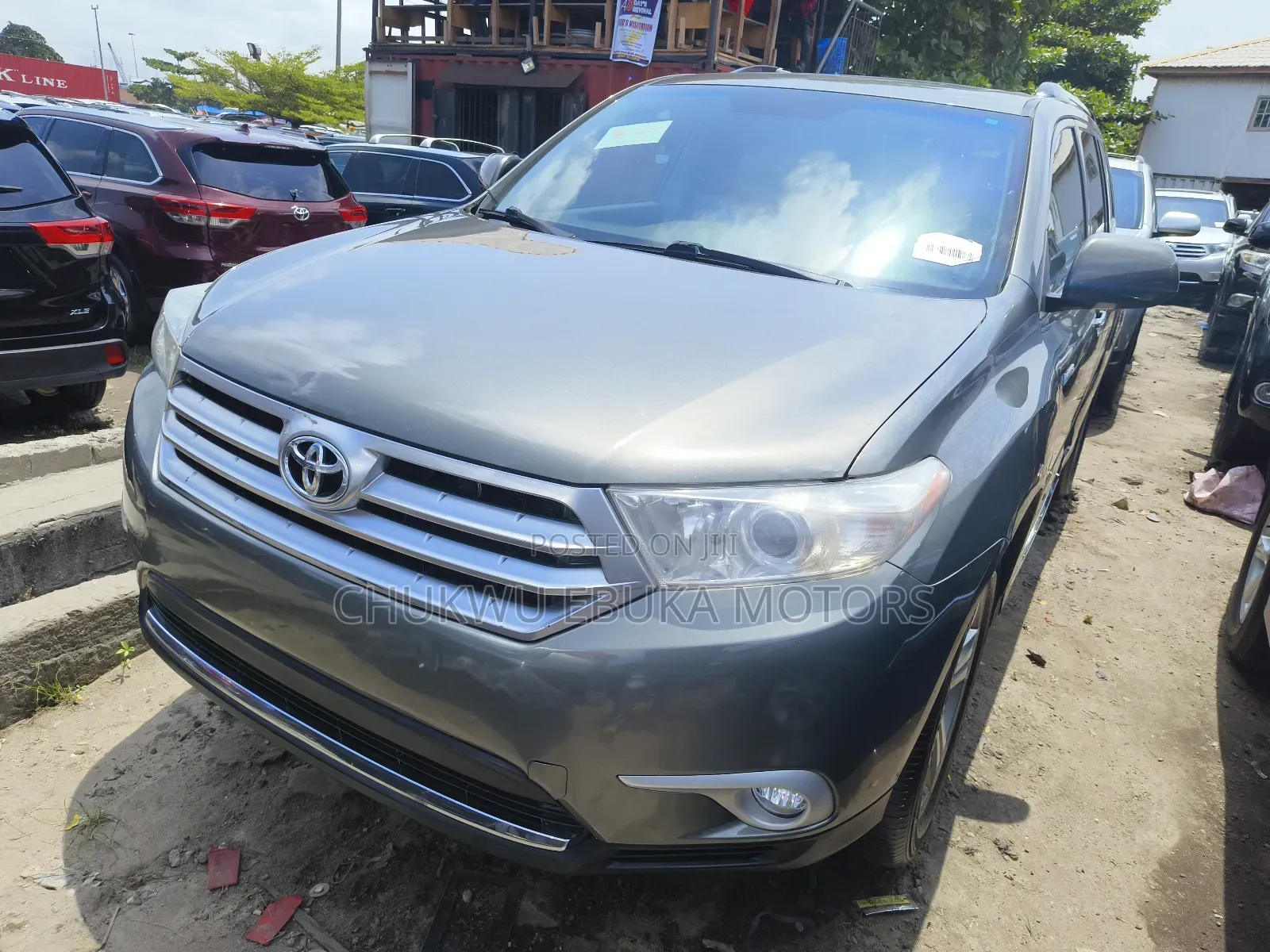 Toyota Highlander Limited 3.5l 4WD 2013 Green