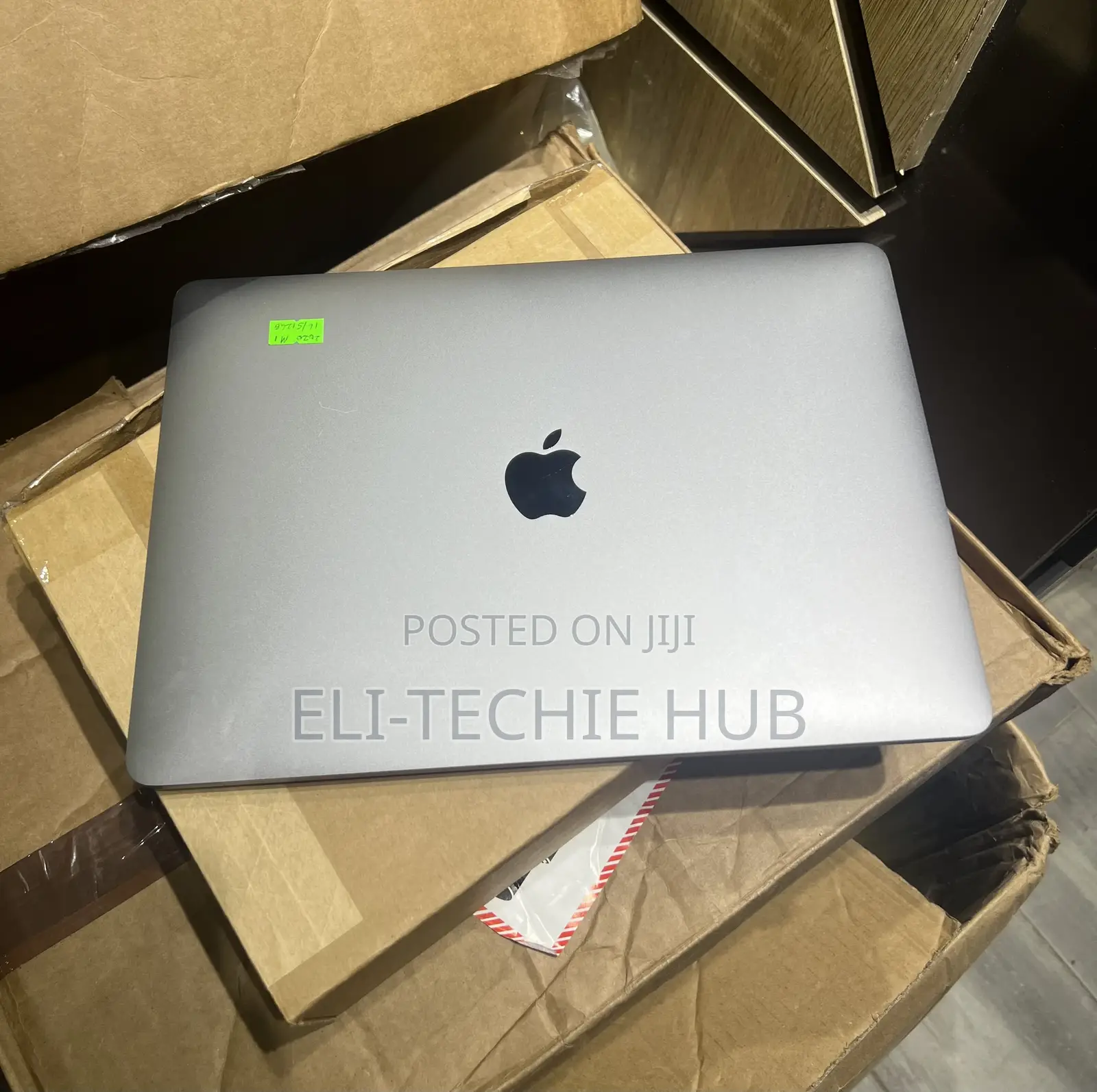 Laptop Apple MacBook Pro 2020 M1 16GB Apple M1 SSD 512GB