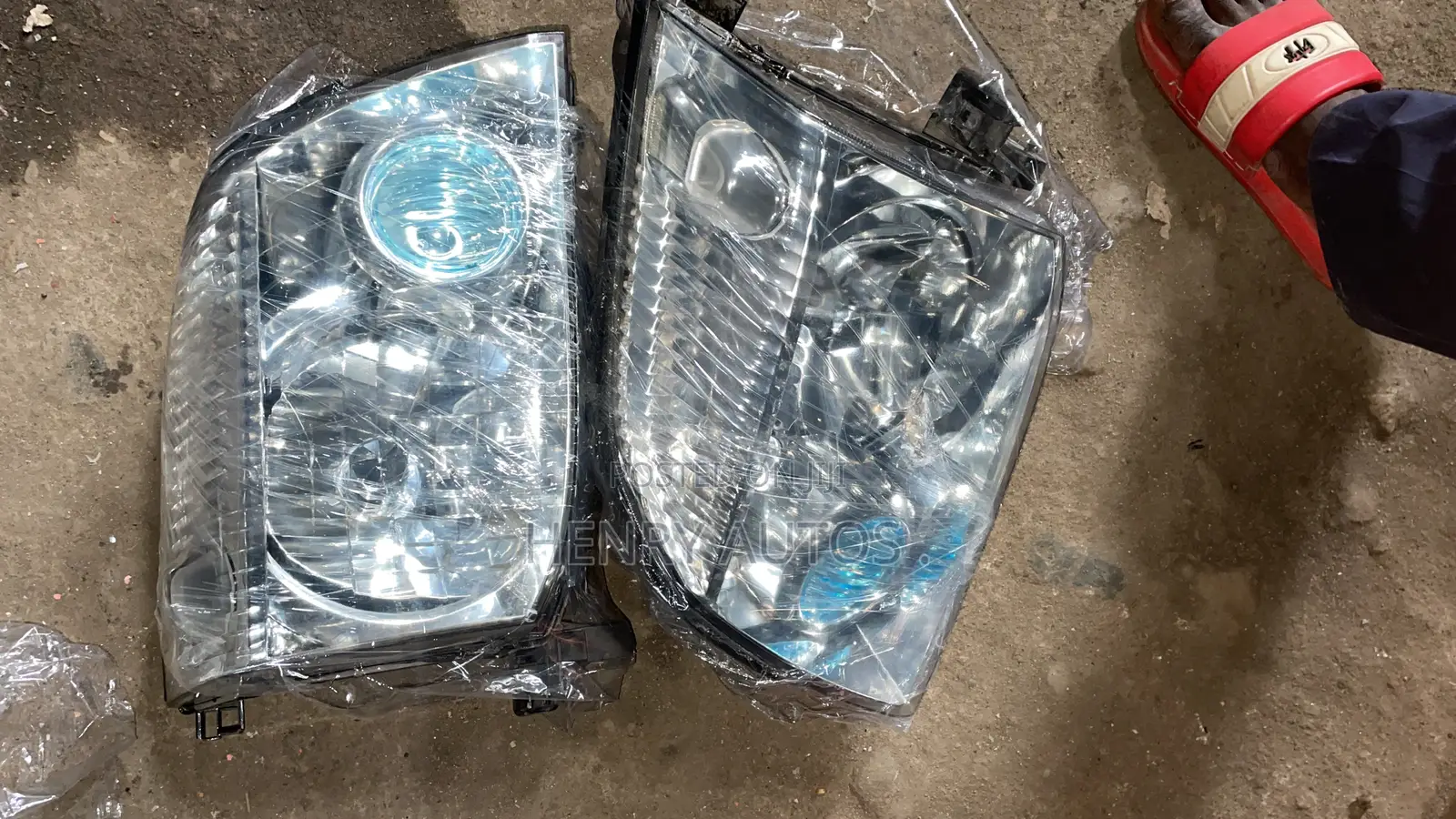 Set Headlamp Xtrail 2005