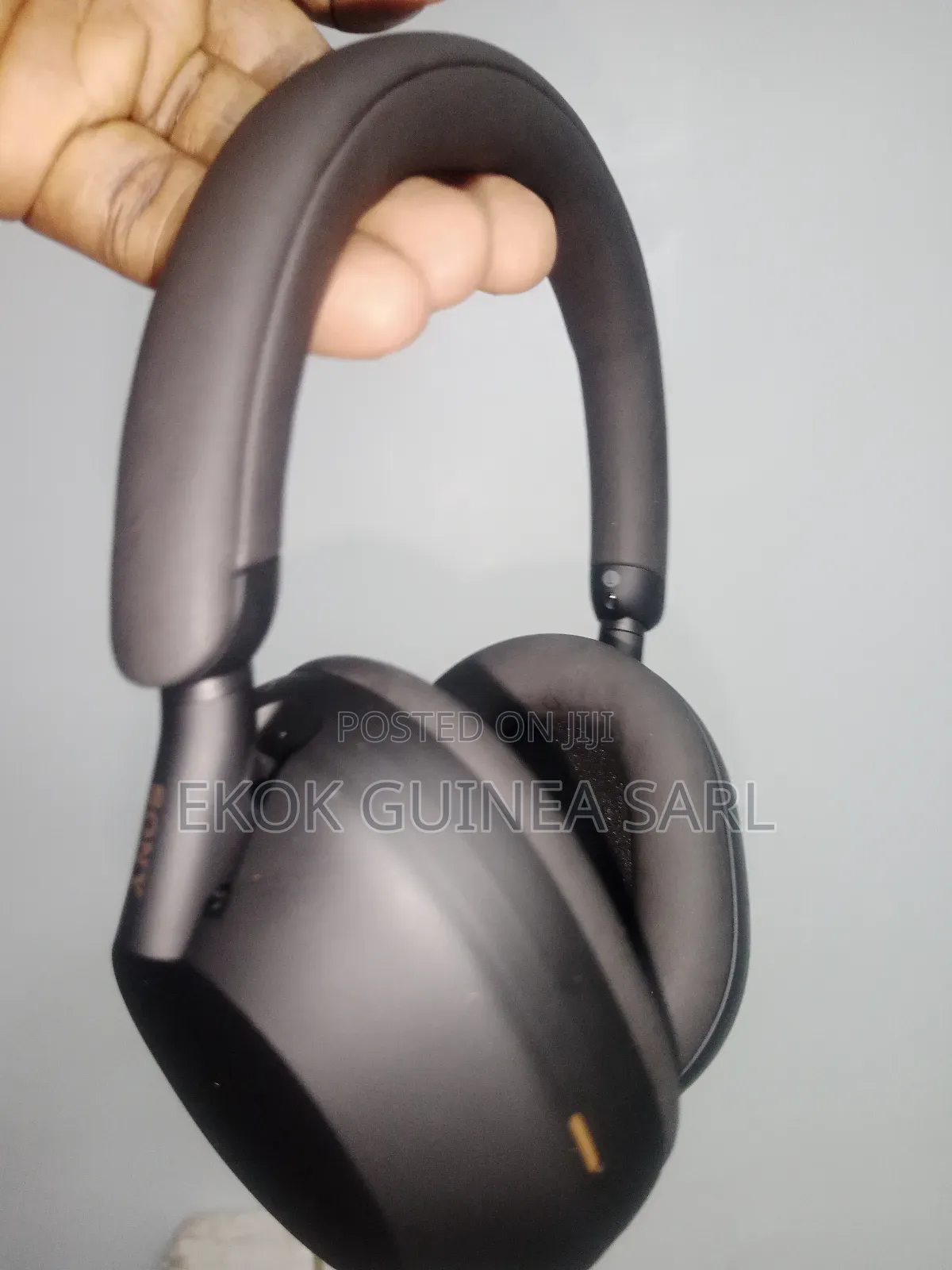 Sony Noise Cancelling Headphones