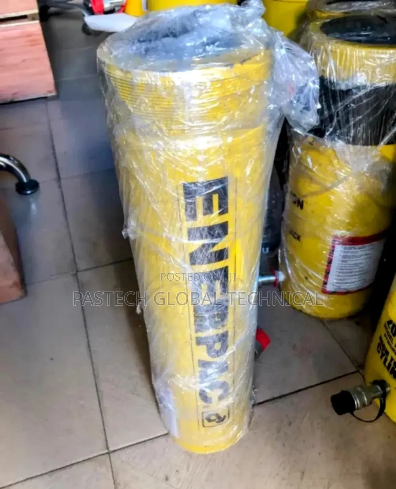 Enerpac Hydraulic Jack and Pump