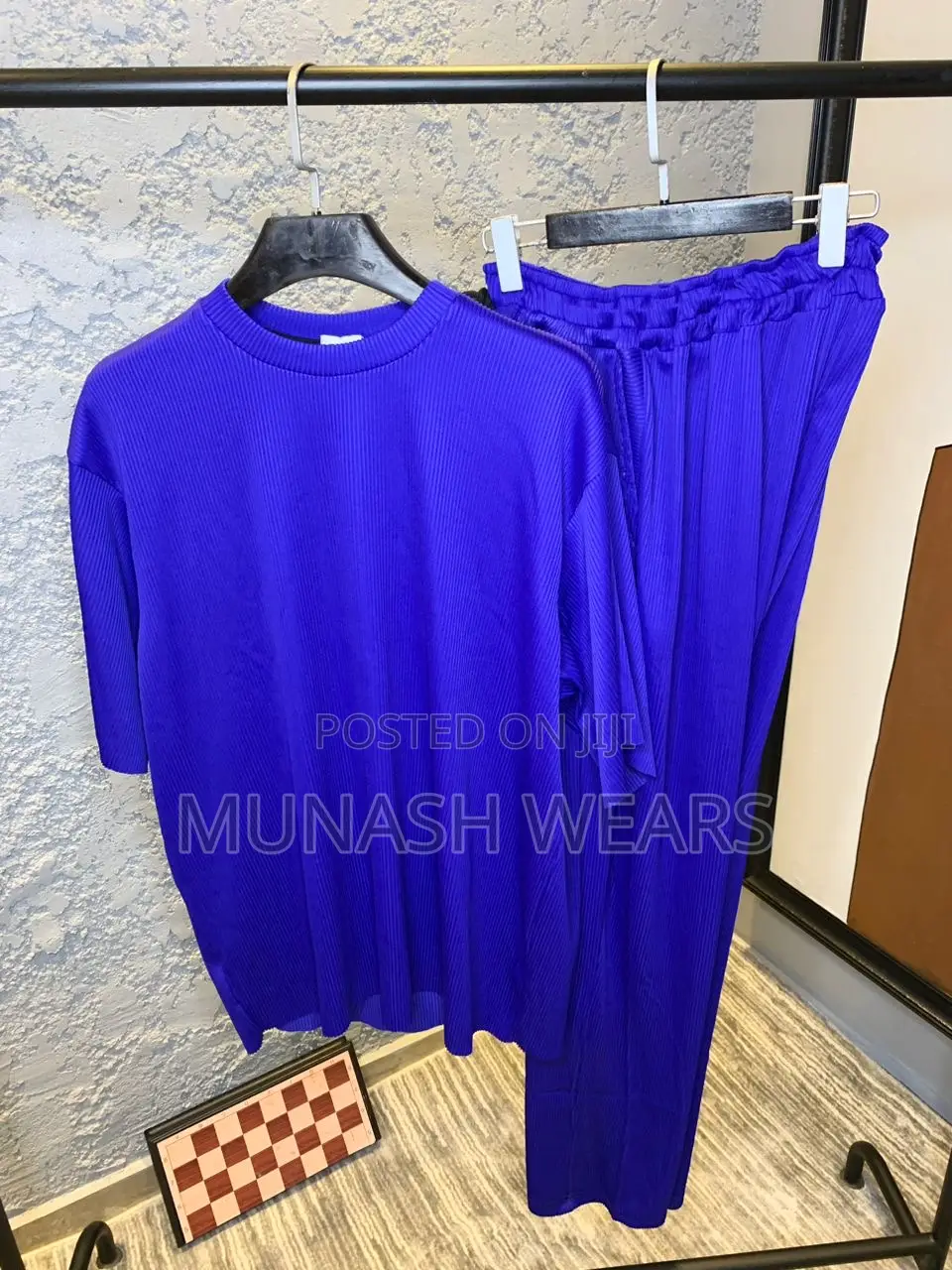 Luxury Zara Up and Down