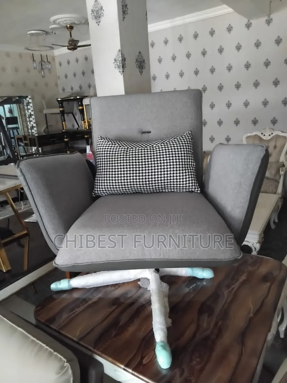 Quality Imported Accent Sofa Chair for Offices and Homes