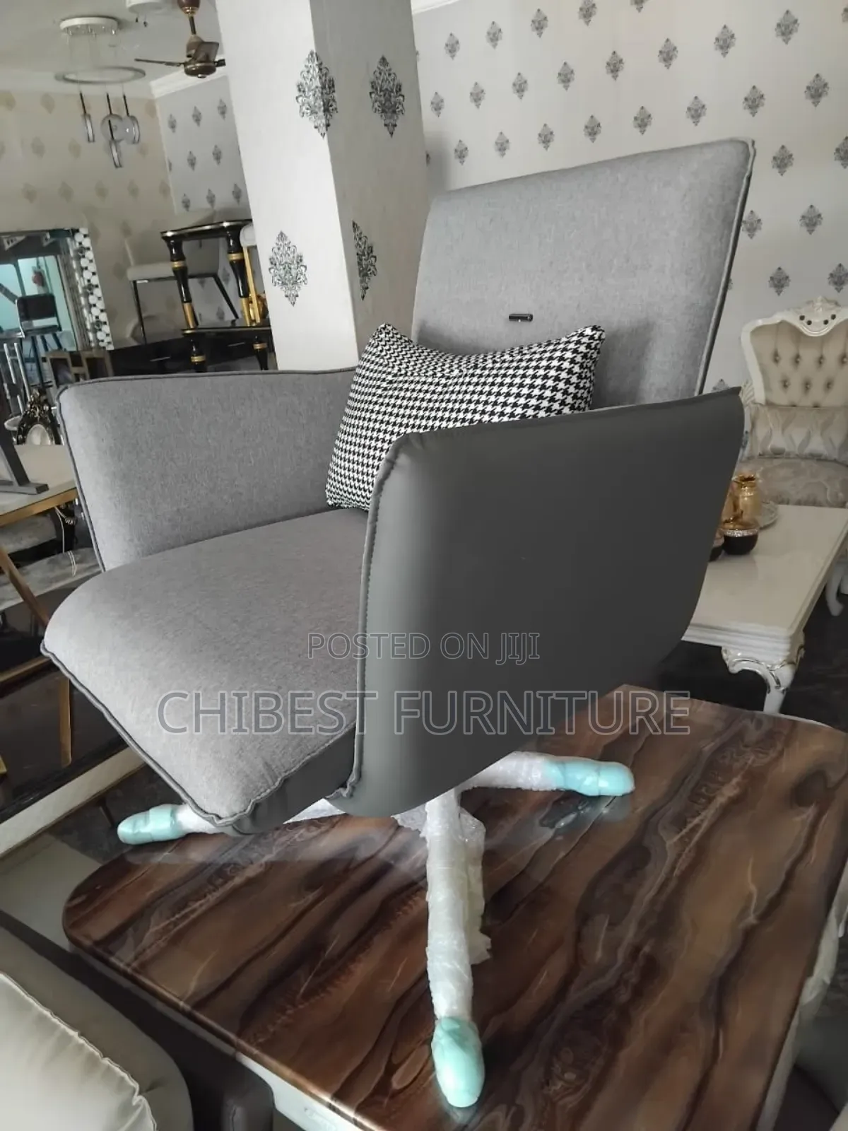 Quality Imported Accent Sofa Chair for Offices and Homes