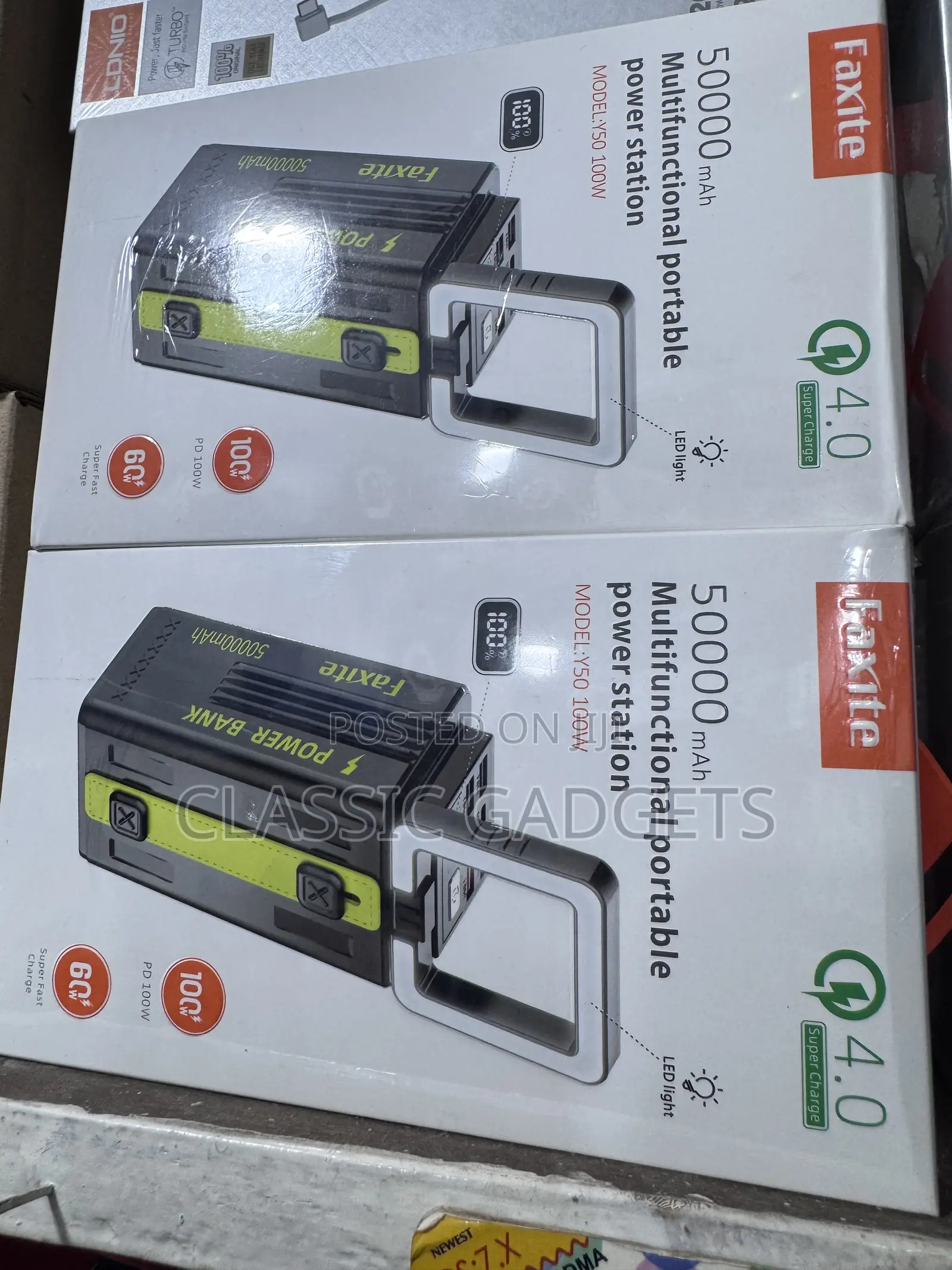 Faxite 50000mah Multifunctional Portable 100w Power Station