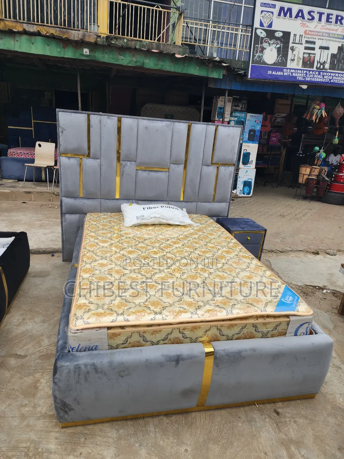 Quality 4.5by6 Upholstery Padded Bed Frame With One Bed Side