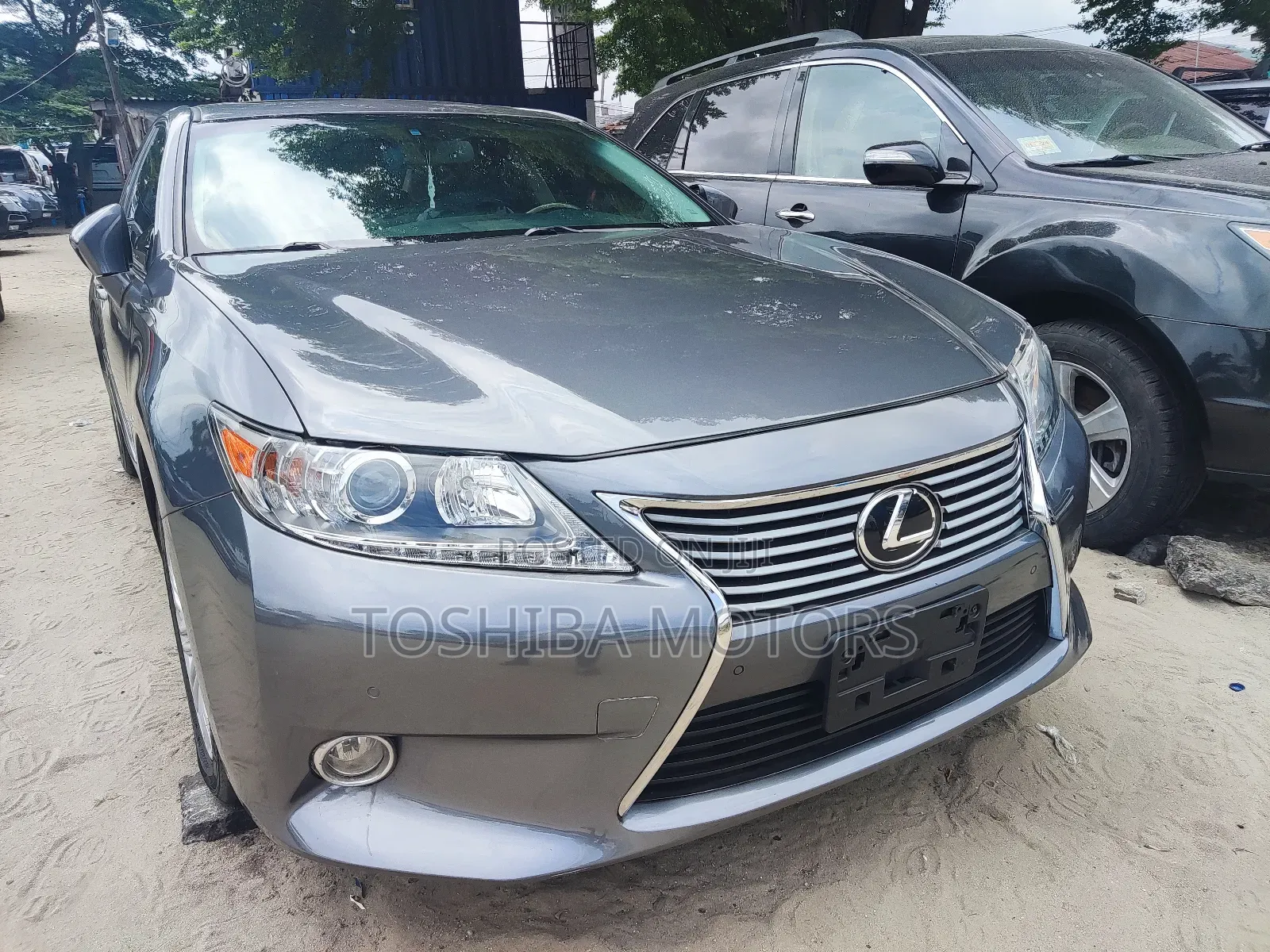 Lexus ES 350 FWD 2014 Gray