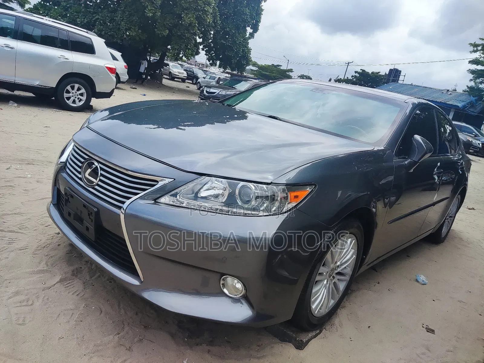 Lexus ES 350 FWD 2014 Gray