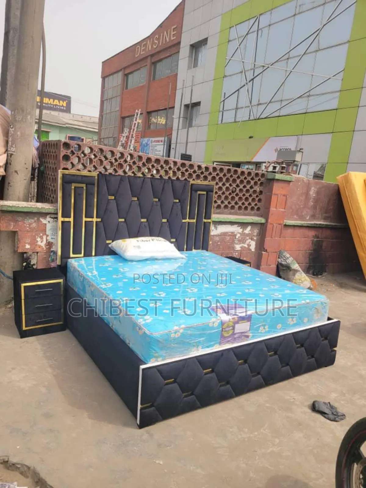 Quality 6by6 Upholstery Padded Bed Frame With Two Bed Sides