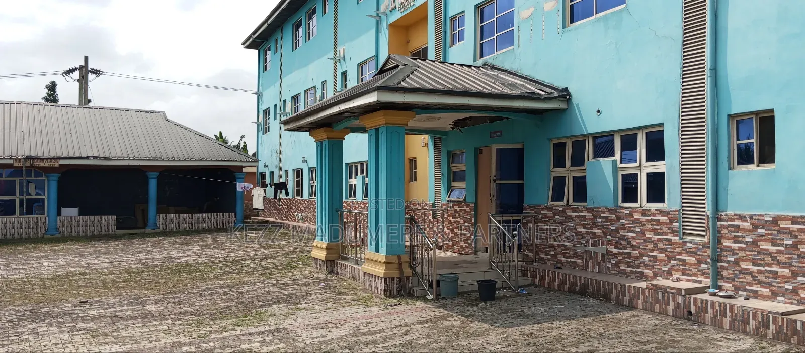 For Sale : 30 Rooms Non Functional Hotel