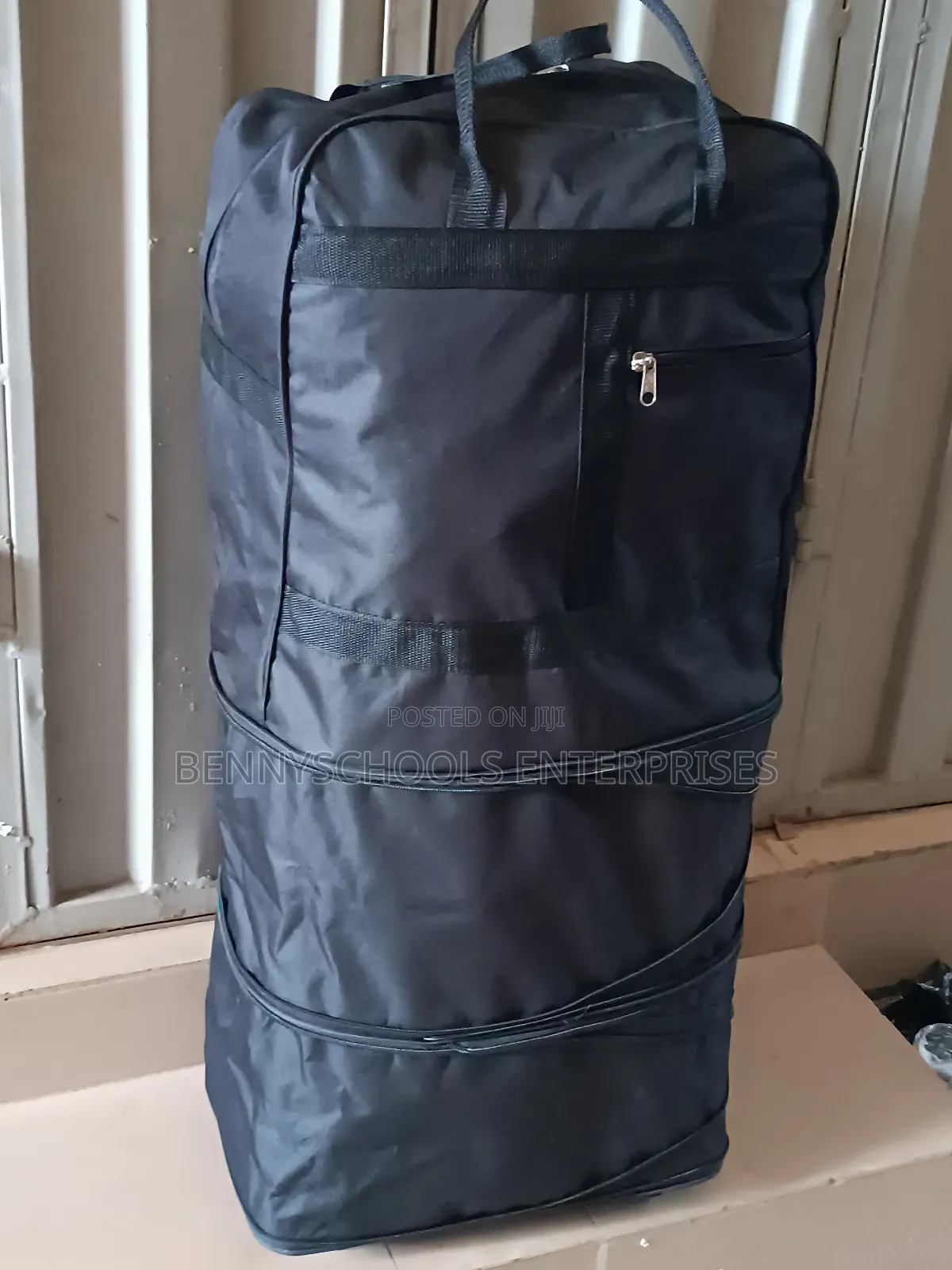 Big Jumbo Extra Large Expandable Travellin Luggage Cargo Bag