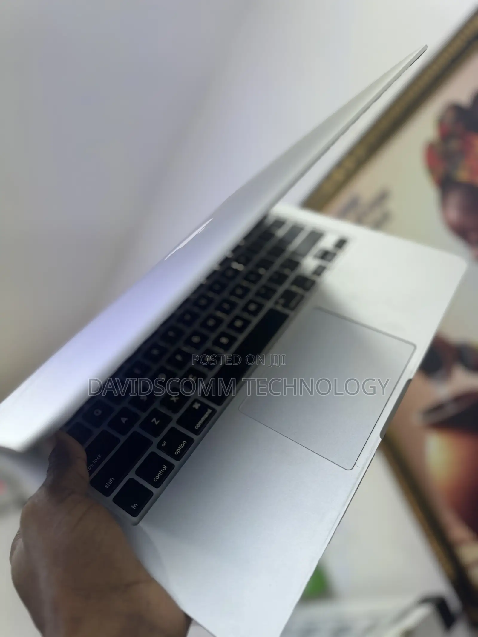 Laptop Apple MacBook Pro 2015 8GB Intel Core i5 SSD 256GB