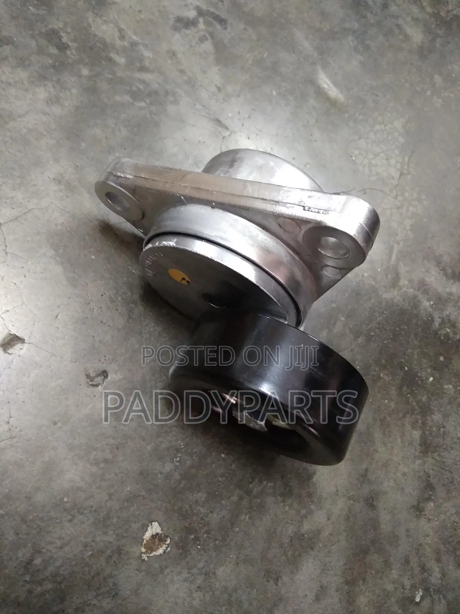 Suzuki Swift Engine Belt Tensioner