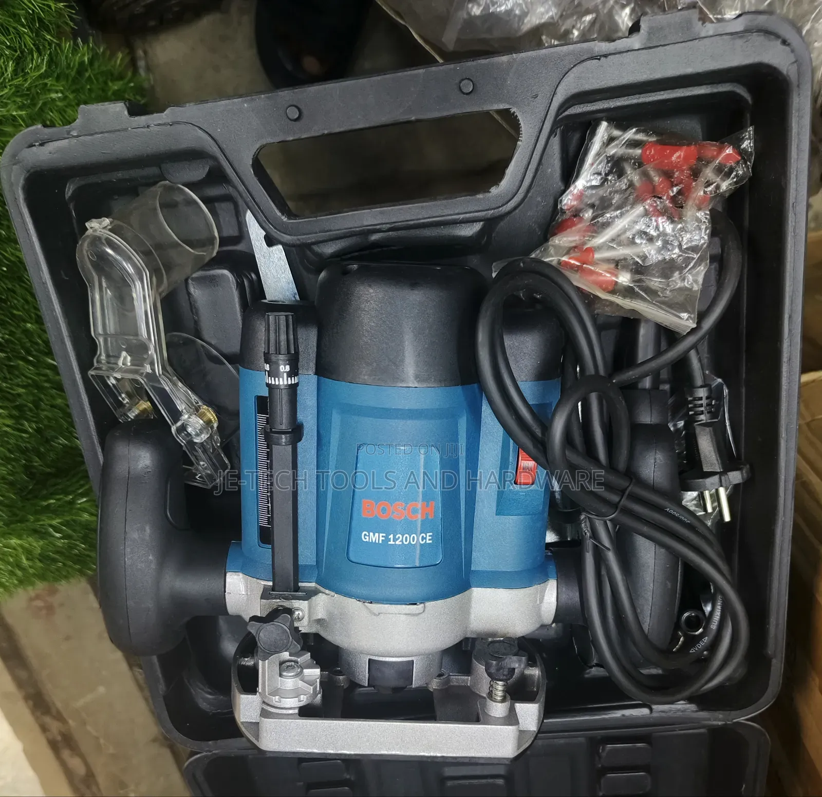 Bosch Professional Router Machine