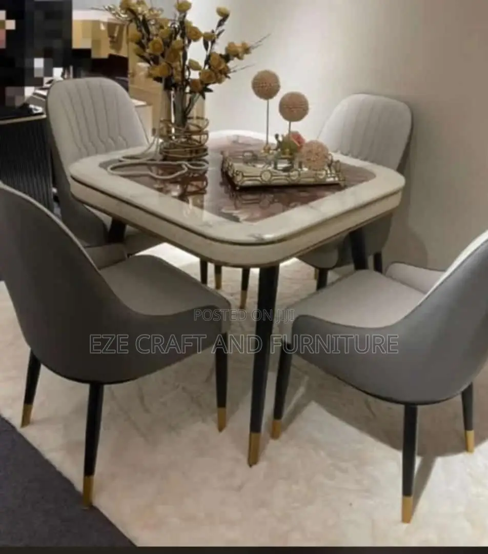 Luxury Dining Set by 4seaters