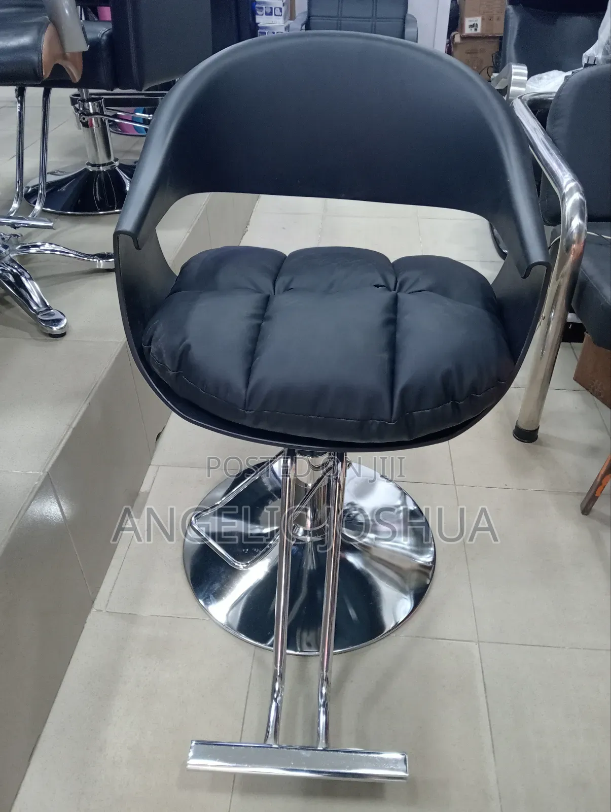 Fibre Salon Chair
