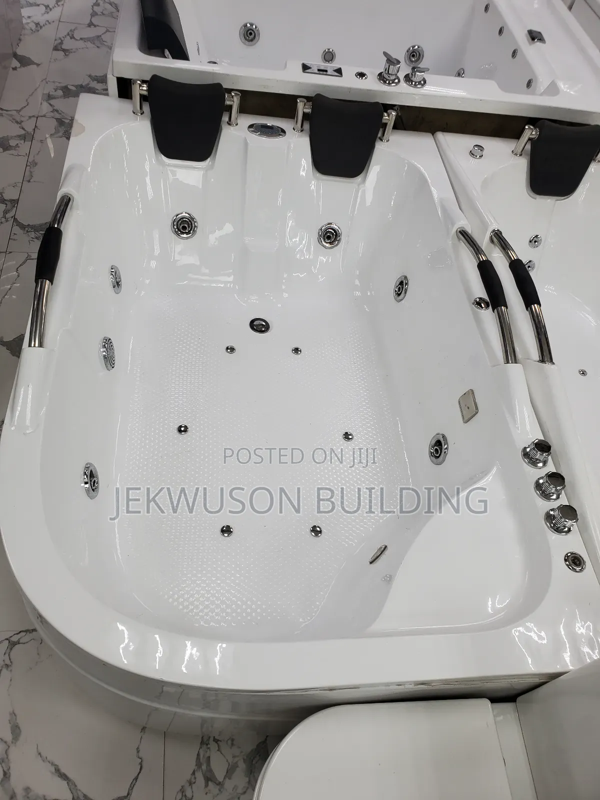 Jacuzzi for Two Persons(Payment on Delivery)