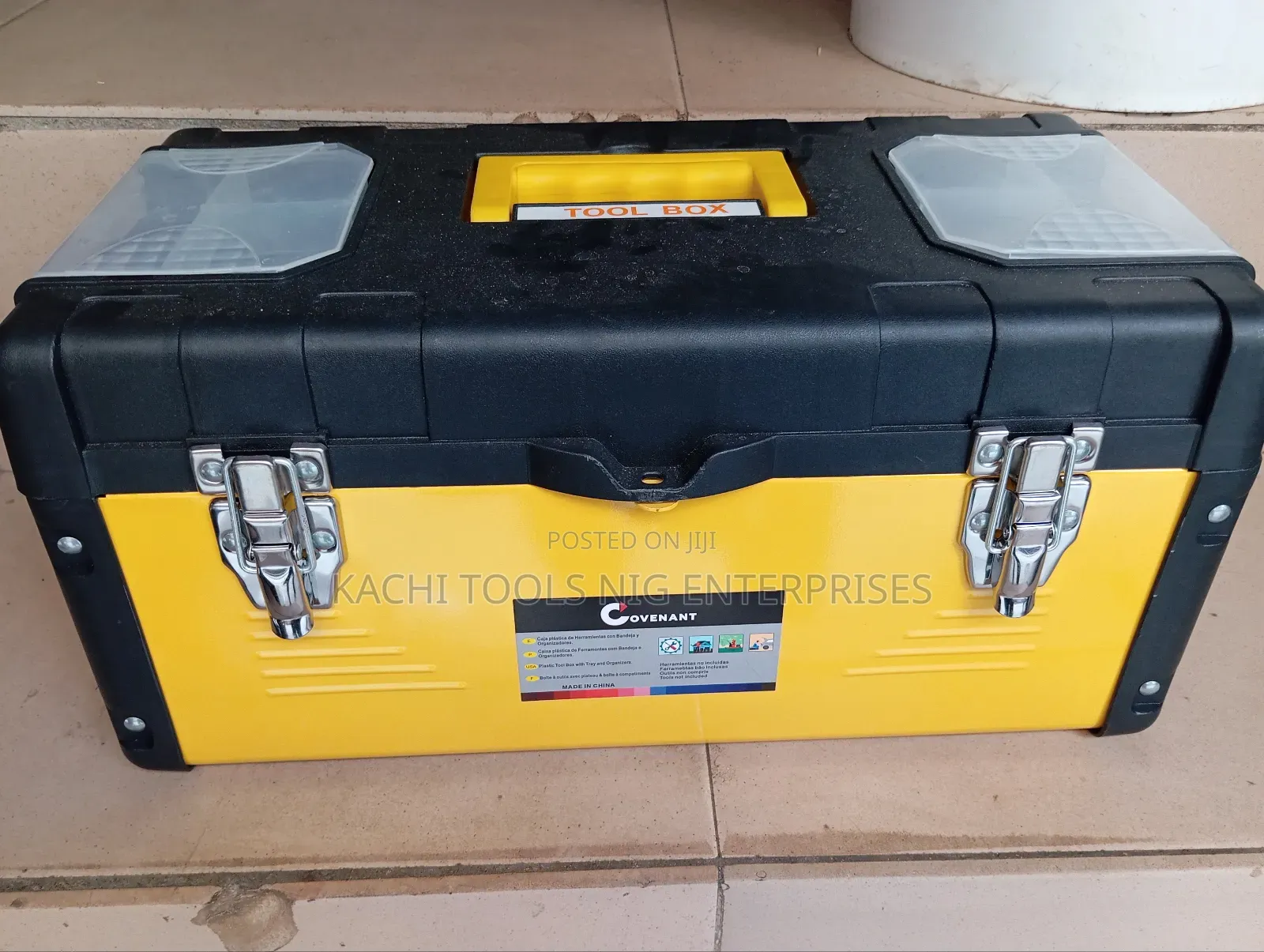 18" Iron and Plastic ) Empty Tools Box