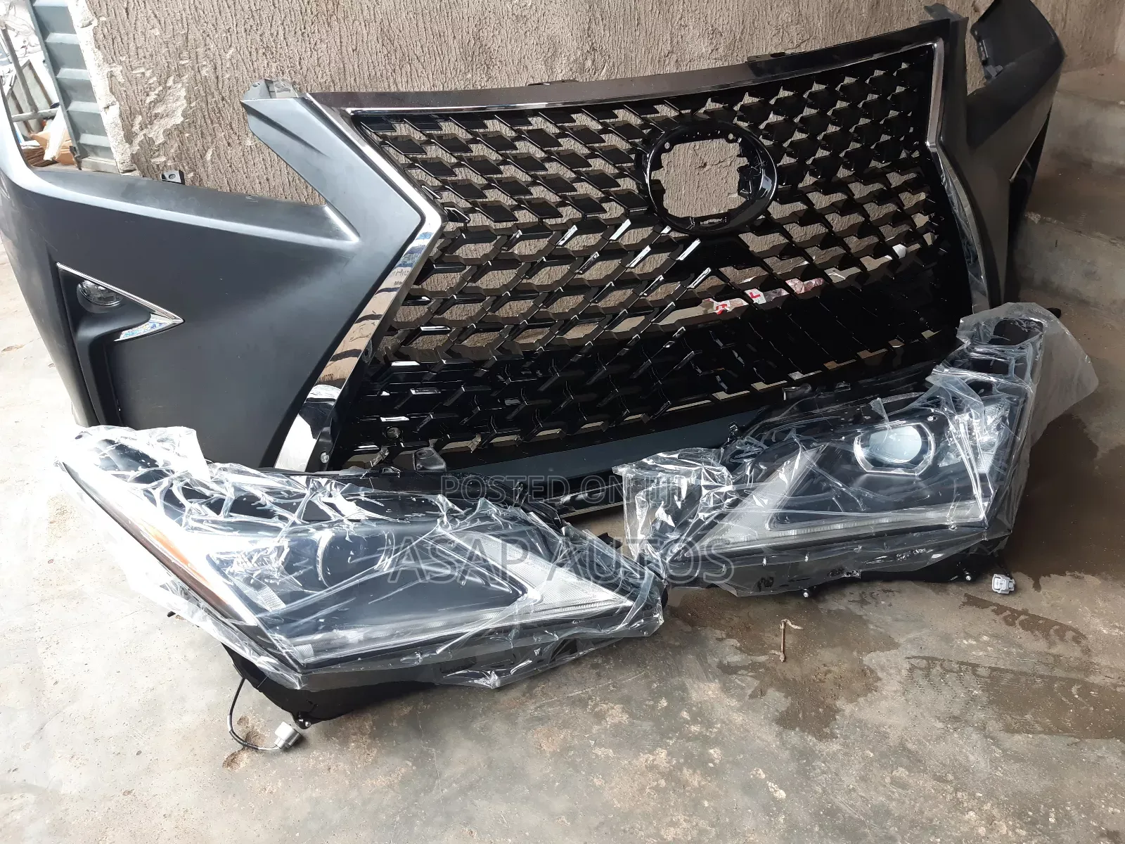 Front Bumper Lexus Rx 350 and Headlamp 2018