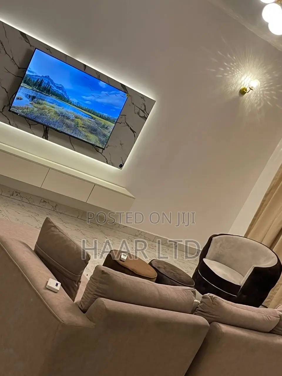 Weekly en-Suited Room With Wi-Fi and Netflix