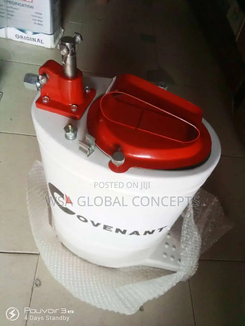 Manual Grease Gun Pump Lubrication Bucket